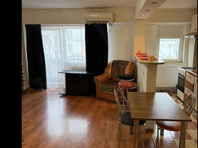 Apartament închirieri