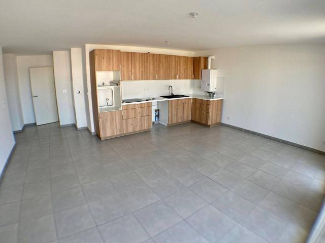 Appartement location à Les Pignes, Vitrolles