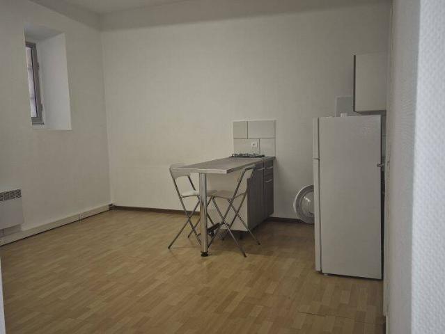 Studio location à Les Pignes, Vitrolles