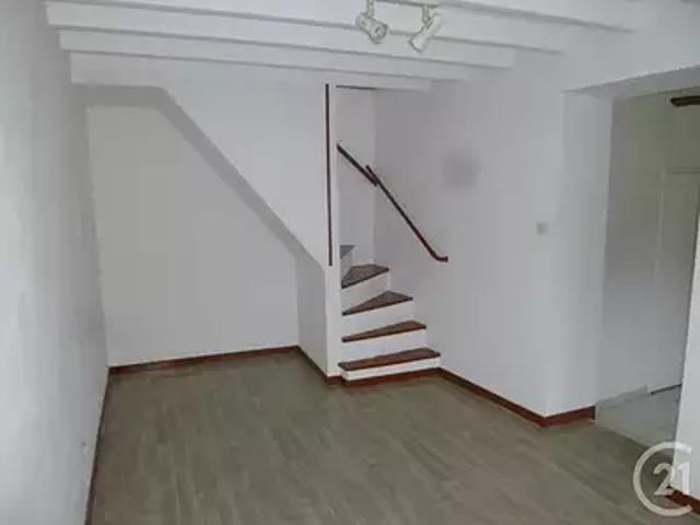 Appartement location à Vitry-aux-Loges, Loiret