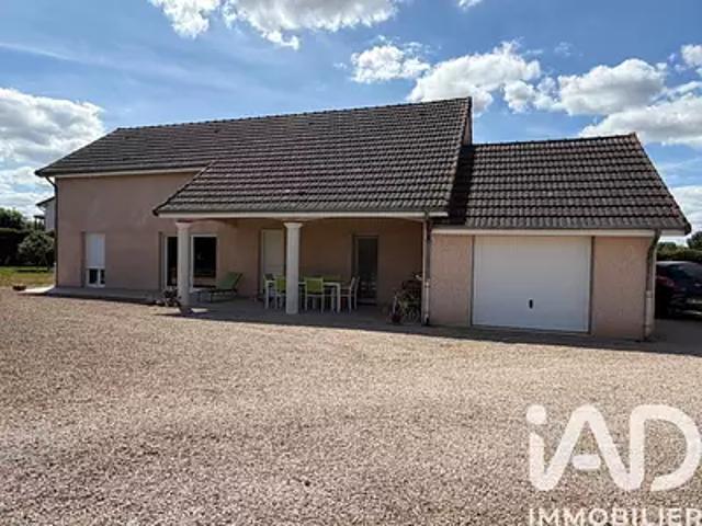Maison vente à Vitry-en-Charollais, Saône-et-Loire