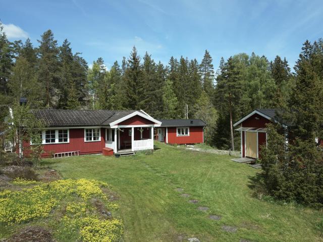 Hus till salu i Valdemarsvik, Östergötland