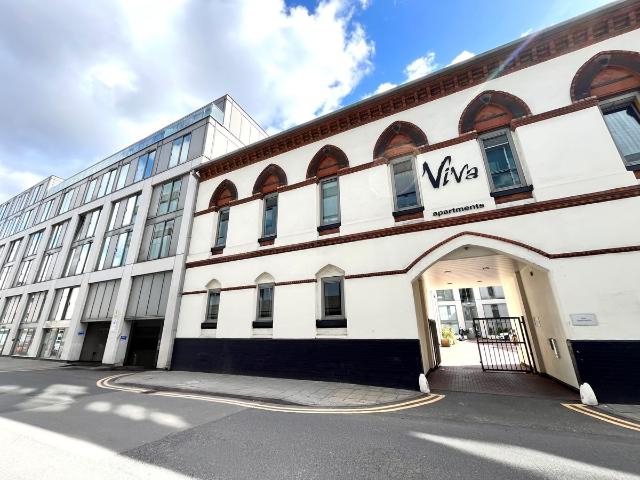 Apartment for rent in Park Central, Birmingham