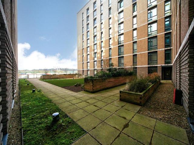 Apartment for rent in Spring Park, Luton