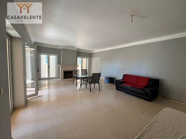Apartamento venda em Visconde da Luz, Cascais