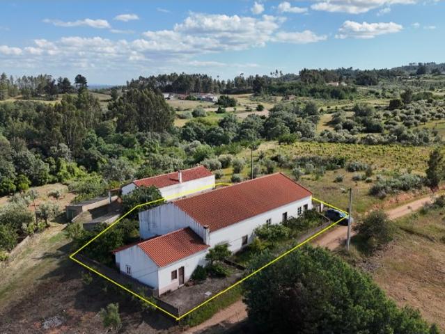 Casa venda em Vale de Prazeres e Mata da Rainha, Fundão