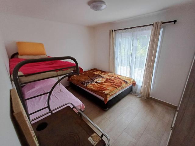 VIVABIEN PROPIEDADES VENDE ESPACIOSA CASA EN CONDOMINIO VALLE DEL ESTERO, CATAPILCO, ZAPALLAR