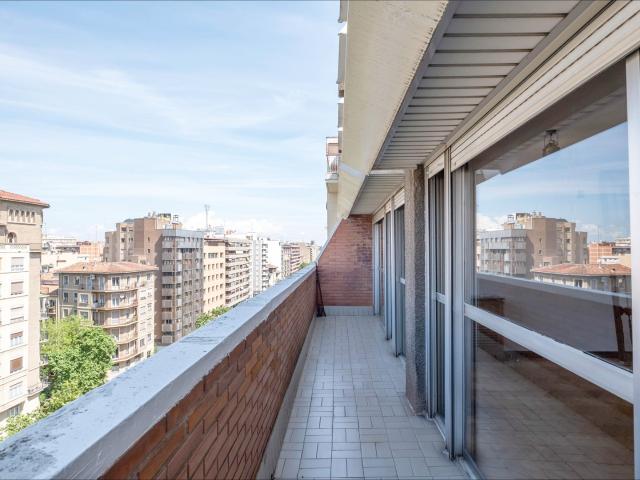 Piso en venta en Centro, Zaragoza