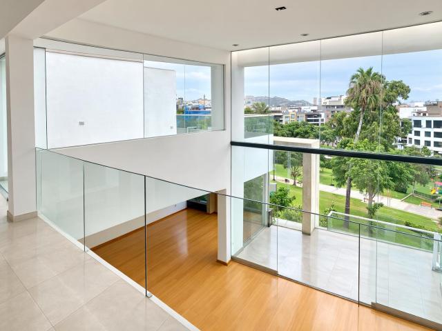 Departamento venta en Santiago De Surco, Lima Metropolitana