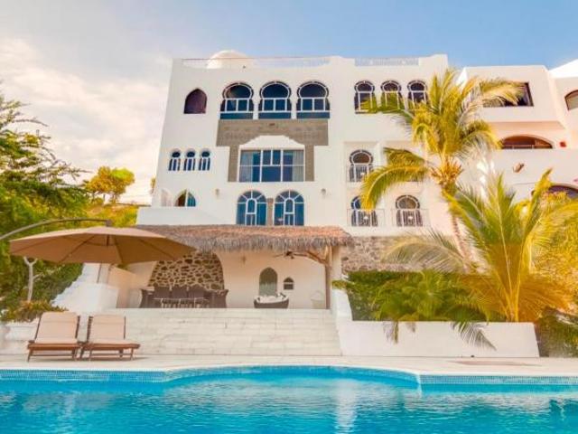 vive la vida en el paraiso casa espectacular en manzanillo con vistas impresionantes al mar