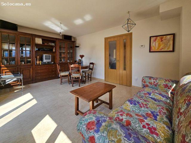 Casa en venta en El Tiemblo, Castilla y León