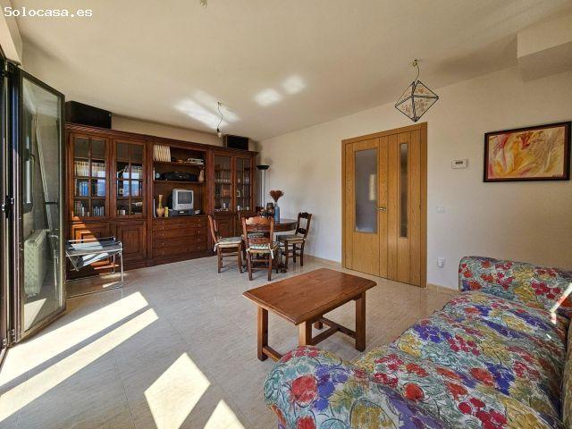 Casa en venta en El Tiemblo, Ávila