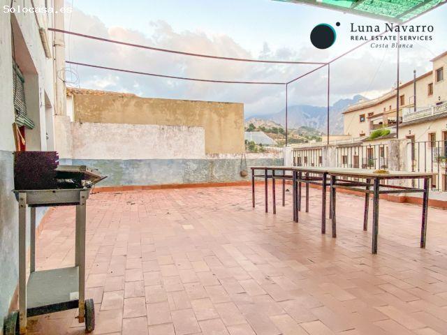 Casa en venta en Bolulla