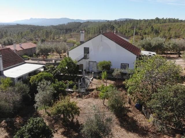 Vivenda venda em Santo André das Tojeiras, Castelo Branco