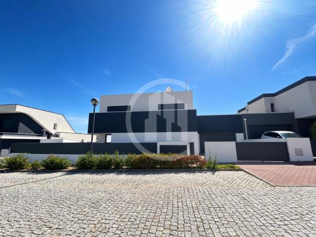 Casa venda em Bairro da Alegria, Covilhã