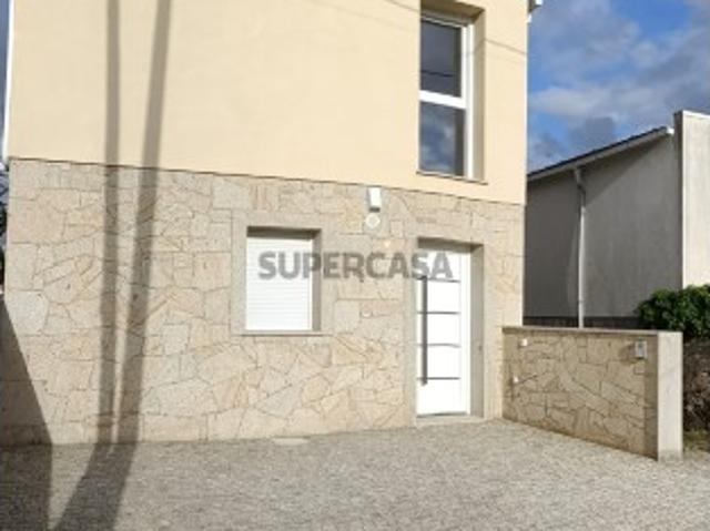 Casa venda em Urzilhão, Monção
