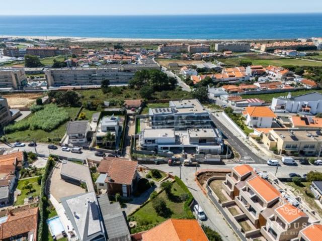 Casa venda em São Félix da Marinha, Vila Nova de Gaia