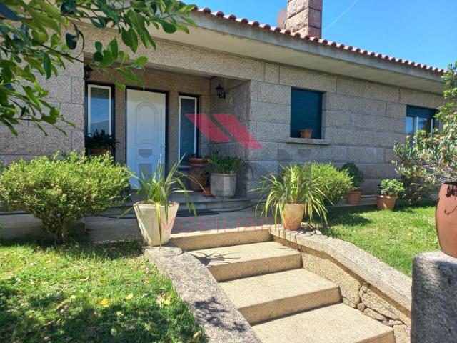 Casa venda em Junto, Grovelas São João Evangelista