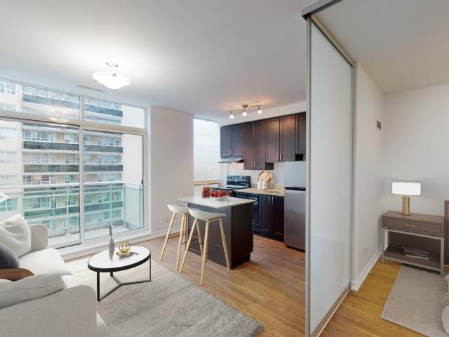 Apartment for rent in Toronto—St. Paul's, Toronto