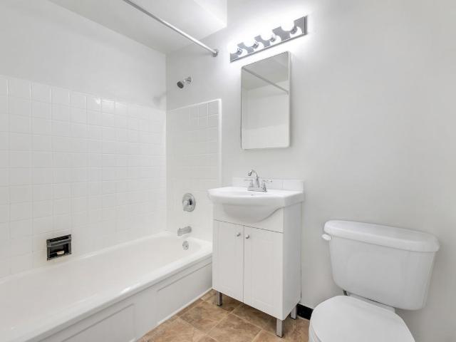 Apartment for rent in Lower Davie, Vancouver