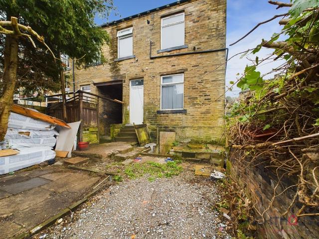 House for rent in Slack Side, Bradford