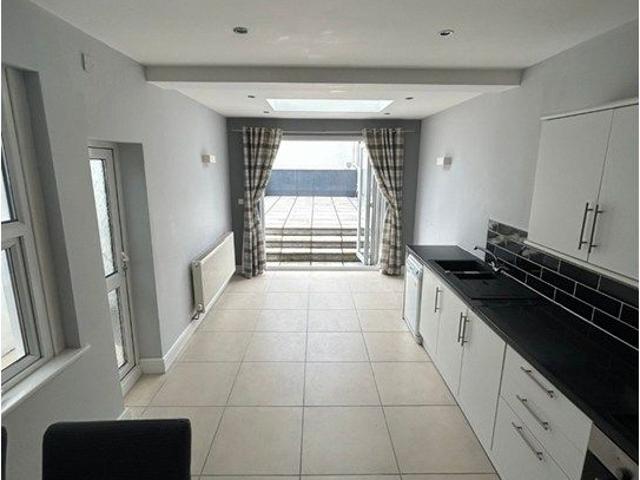 House for rent in Tycoch, Nangreaves