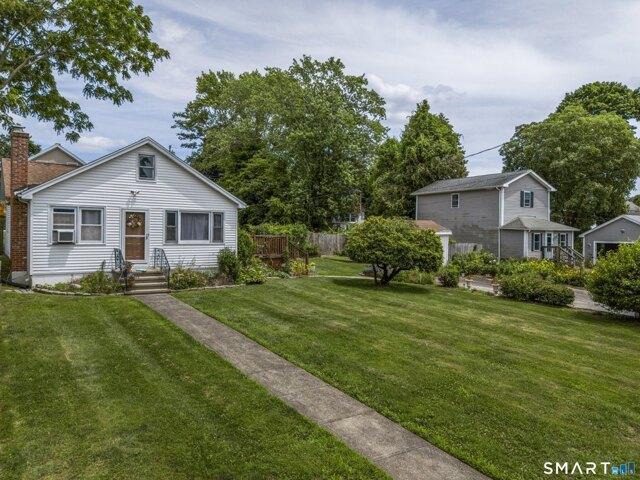 House for sale in Waterford, Connecticut