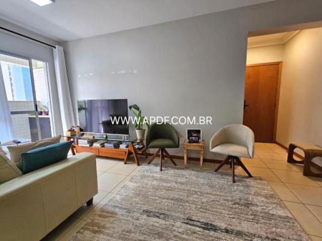 Apartamento venda em Região Geográfica Imediata do Distrito Federal, Região Integrada de Desenvolvimento do Distrito Federal e Entorno