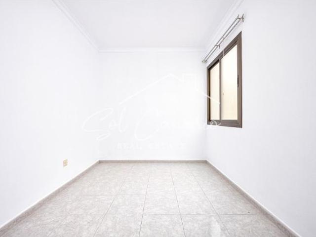 Piso en venta en Santa Catalina-Canteras, Gran Canaria