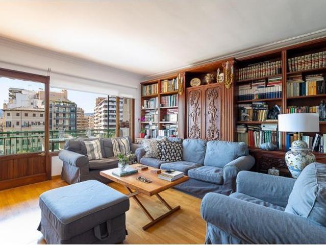 Piso en venta en Santa Catalina, Palma