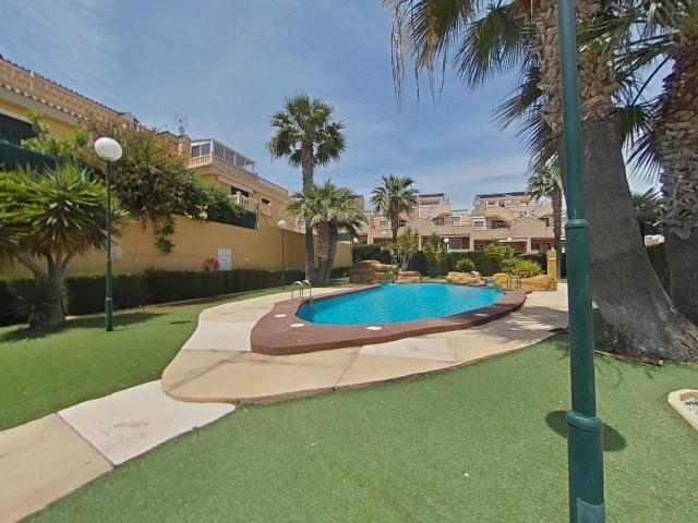 Chalet en venta en Playa Flamenca II, el Baix Segura / La Vega Baja