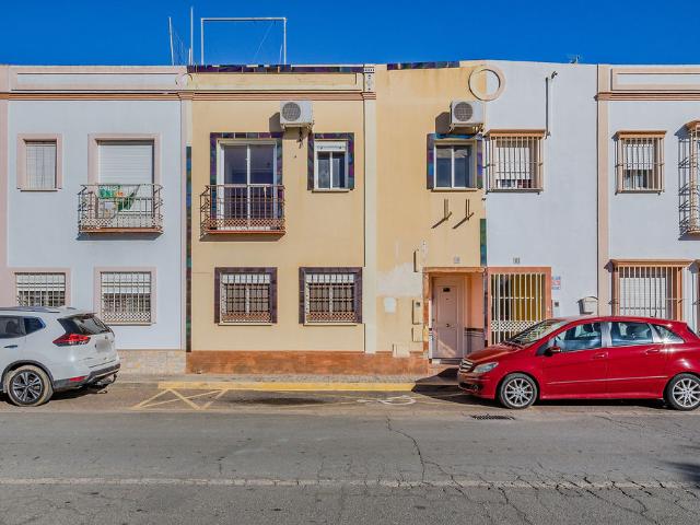 Casa en venta en La Palma Del Condado, Huelva
