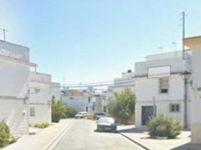 Casa en venta en Osuna, Andalucía