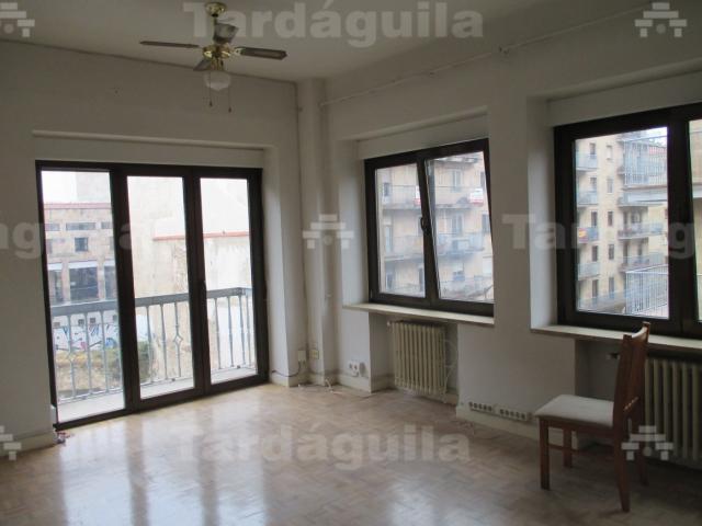 Piso en alquiler en Centro, Salamanca