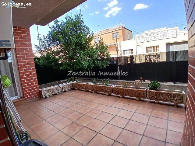 Piso en alquiler en Urbanización Amelia, Zaragoza