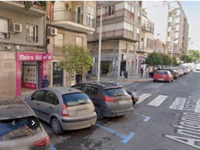 Piso en alquiler en Elche, Valencia