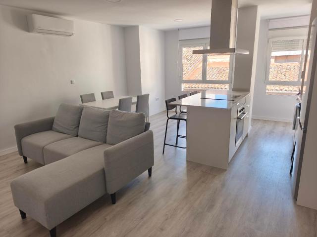 Piso en alquiler en Almansa, Castilla-La Mancha