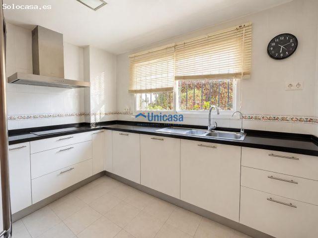 Casa en alquiler en Casabermeja, Málaga
