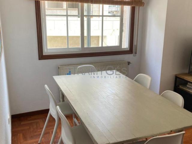 Piso en venta en A Angustia, Vigo
