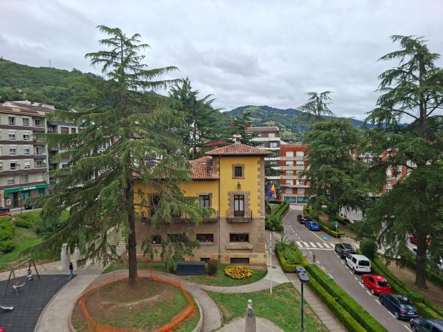 Piso en venta en Lena, Asturias