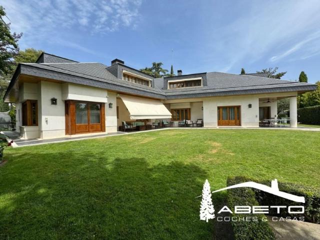 Chalet en venta en Hortaleza, Madrid