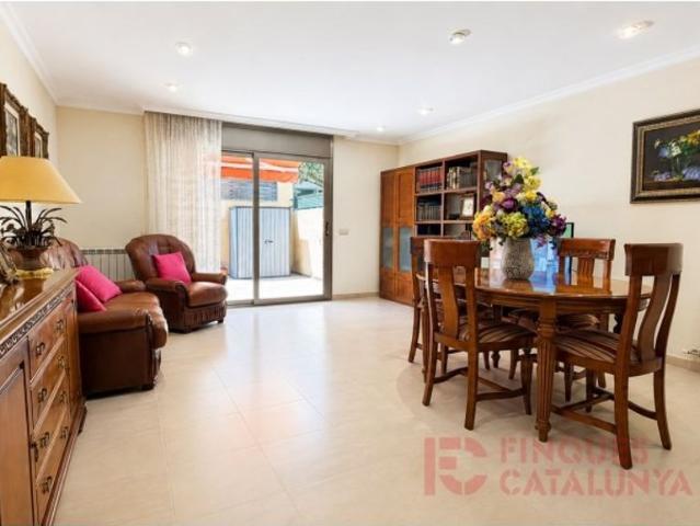 Chalet en venta en El Perelló, Gironès