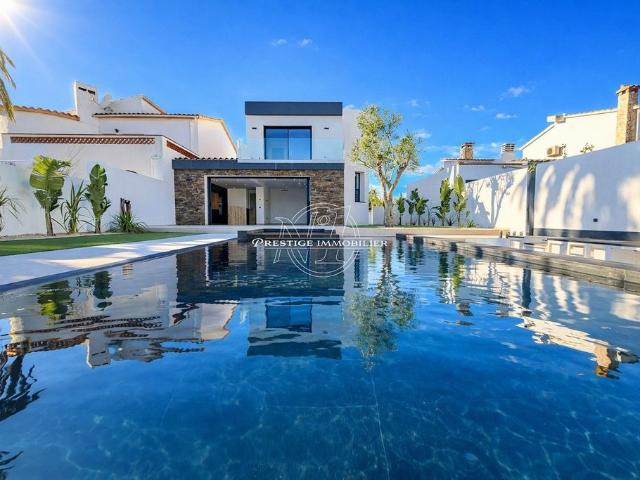 Chalet en venta en Empuriabrava, Alt Empordà