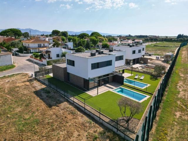 Chalet en venta en Alt Empordà, Catalunya