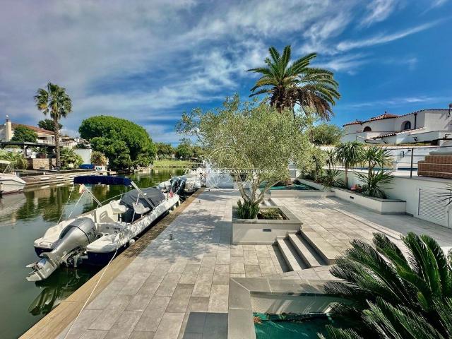 Chalet en venta en Empuriabrava, Alt Empordà