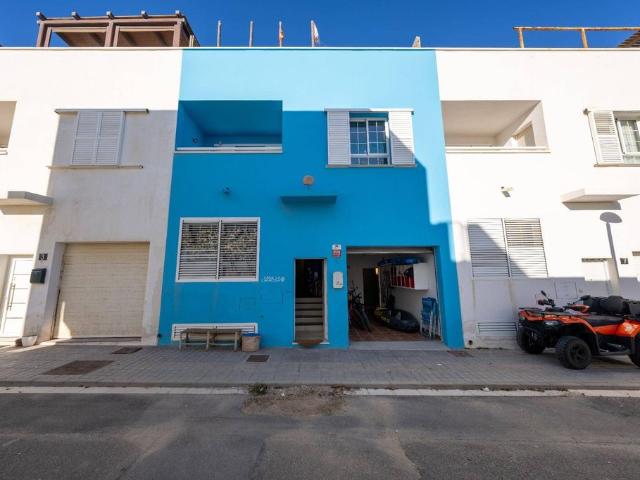 Chalet en venta en La Almadraba de Monteleva, Almería