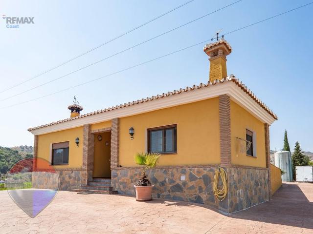 Chalet en venta en Torre de Benagalbón, La Axarquía