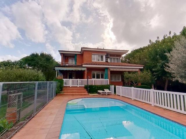 Chalet en alquiler en Baix Llobregat, Catalunya