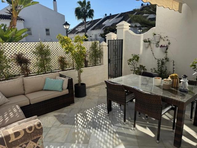 Chalet en alquiler en El Vicario, Costa del Sol Occidental