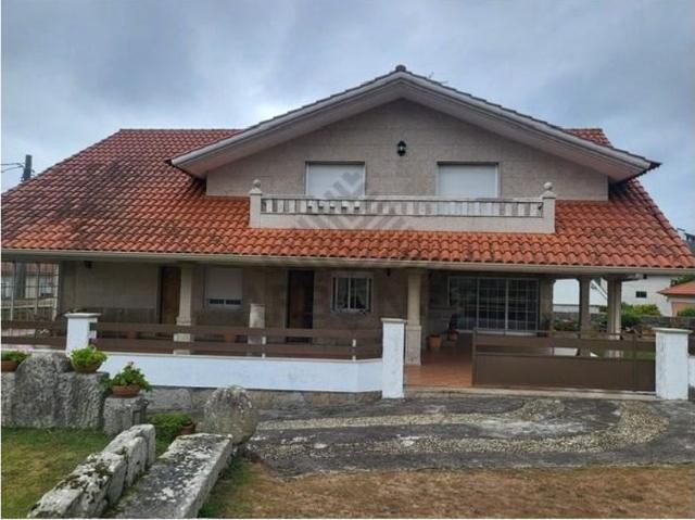 Chalet en venta en Navia, Vigo